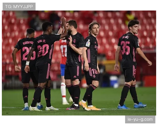 萨内关键时刻展现实力，助力球队逆转胜利表现值得关注